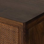 Commode Sari