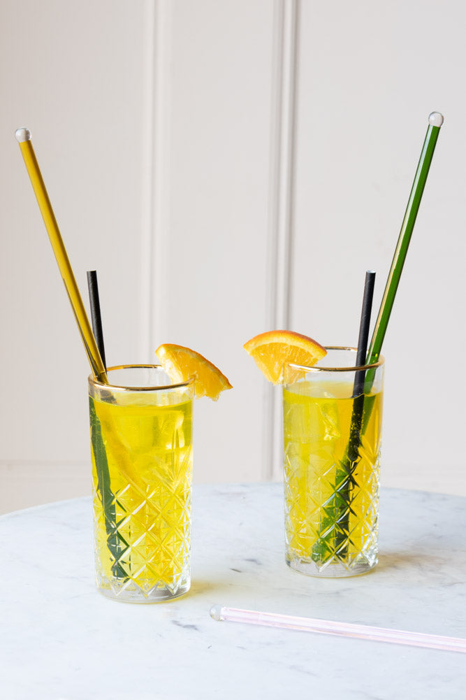 Agitateur à cocktail en verre vert