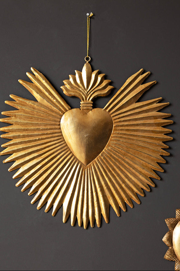Grande décoration en forme de cœur de style antique Milagro