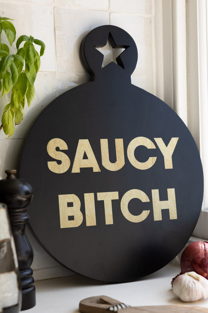 Planche de service en bois de mangue Saucy Bitch